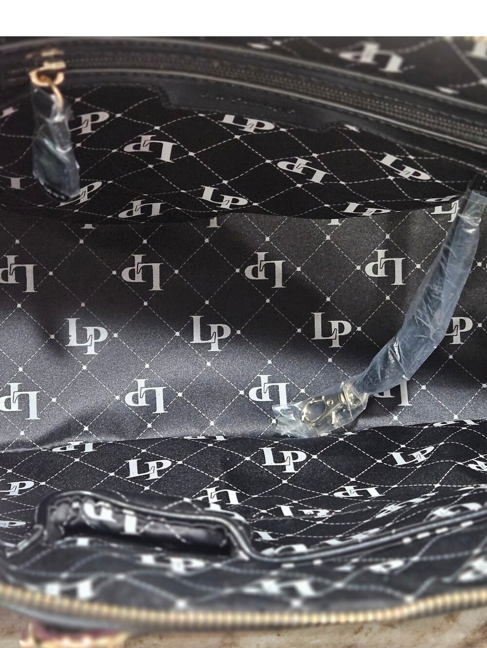 La Philipe "Bold Beauty" Large Artistic Oval Satchel Crossbody Bag - Picture 5 of 11